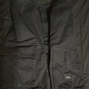 ALO Ripstop cargo pants